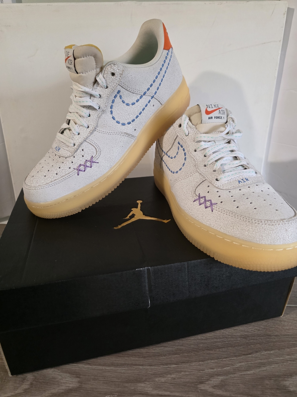 Nike Air Force 1 Low White Suede with Gum Sole